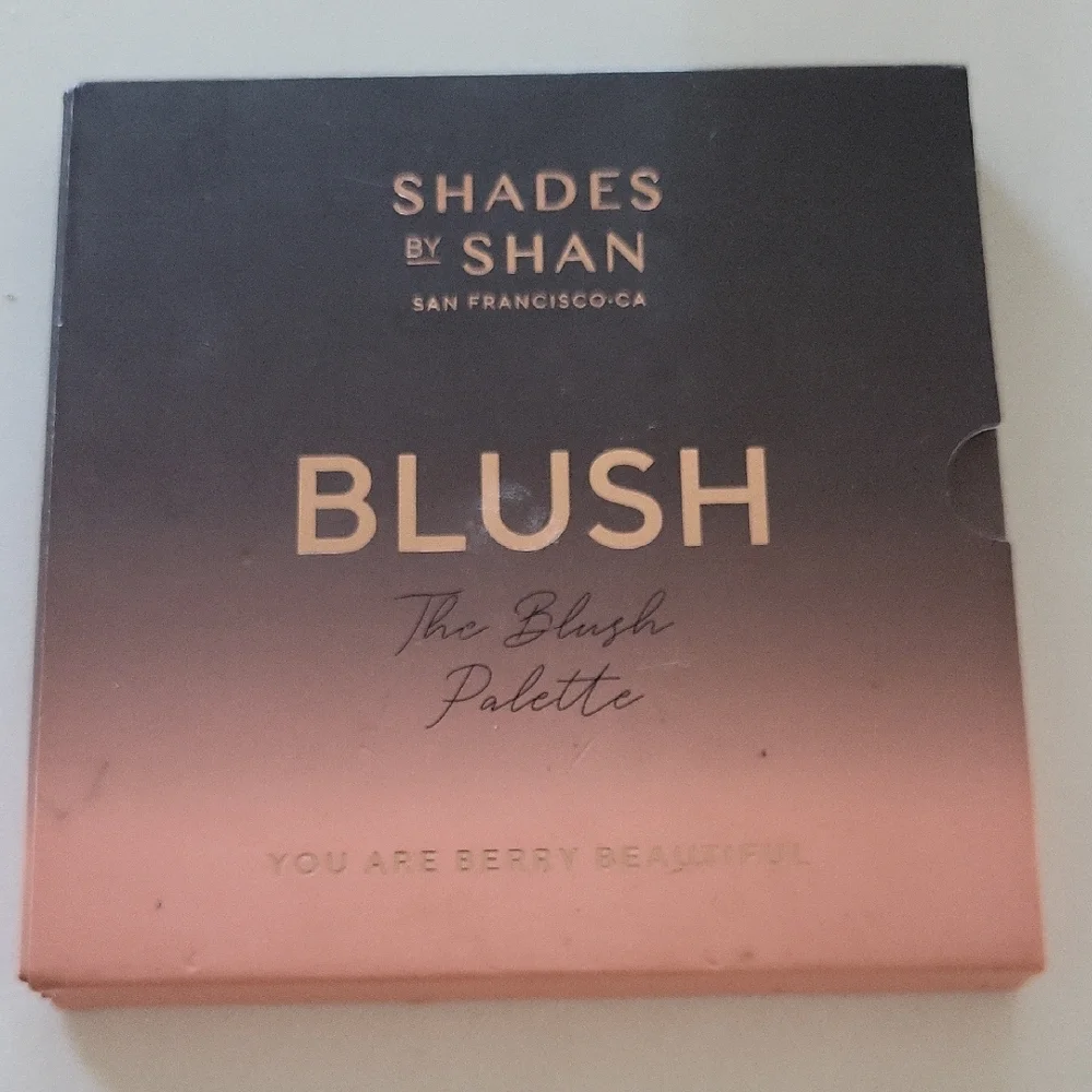 New In PKG: Berry Beautiful Blush Palette from Shades by Shan